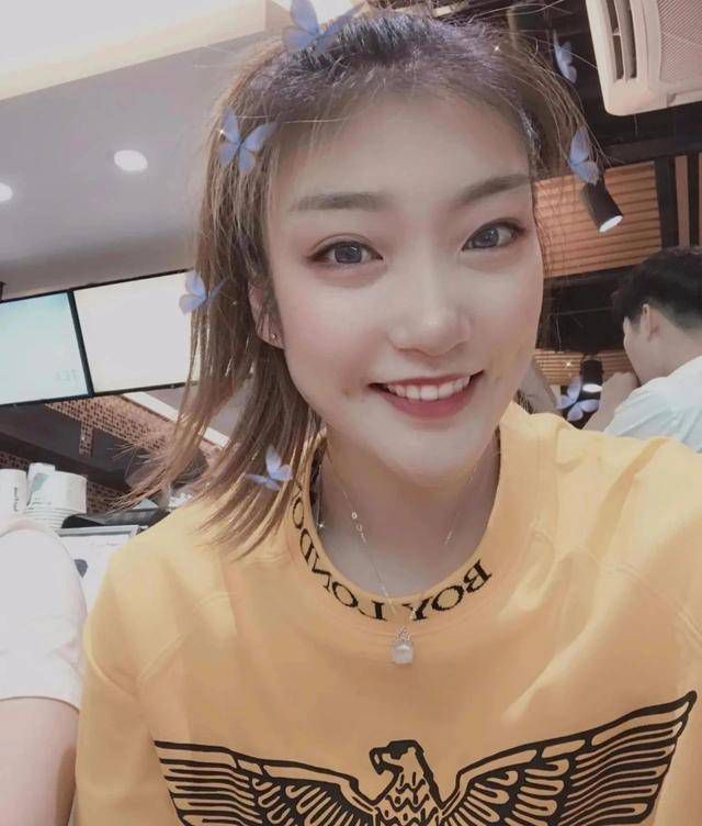 女神踩踏调教丨ⅴk