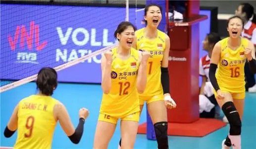 污宿舍伦流澡到高潮h女女小说