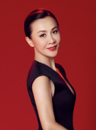 《她的丰满》在线观看